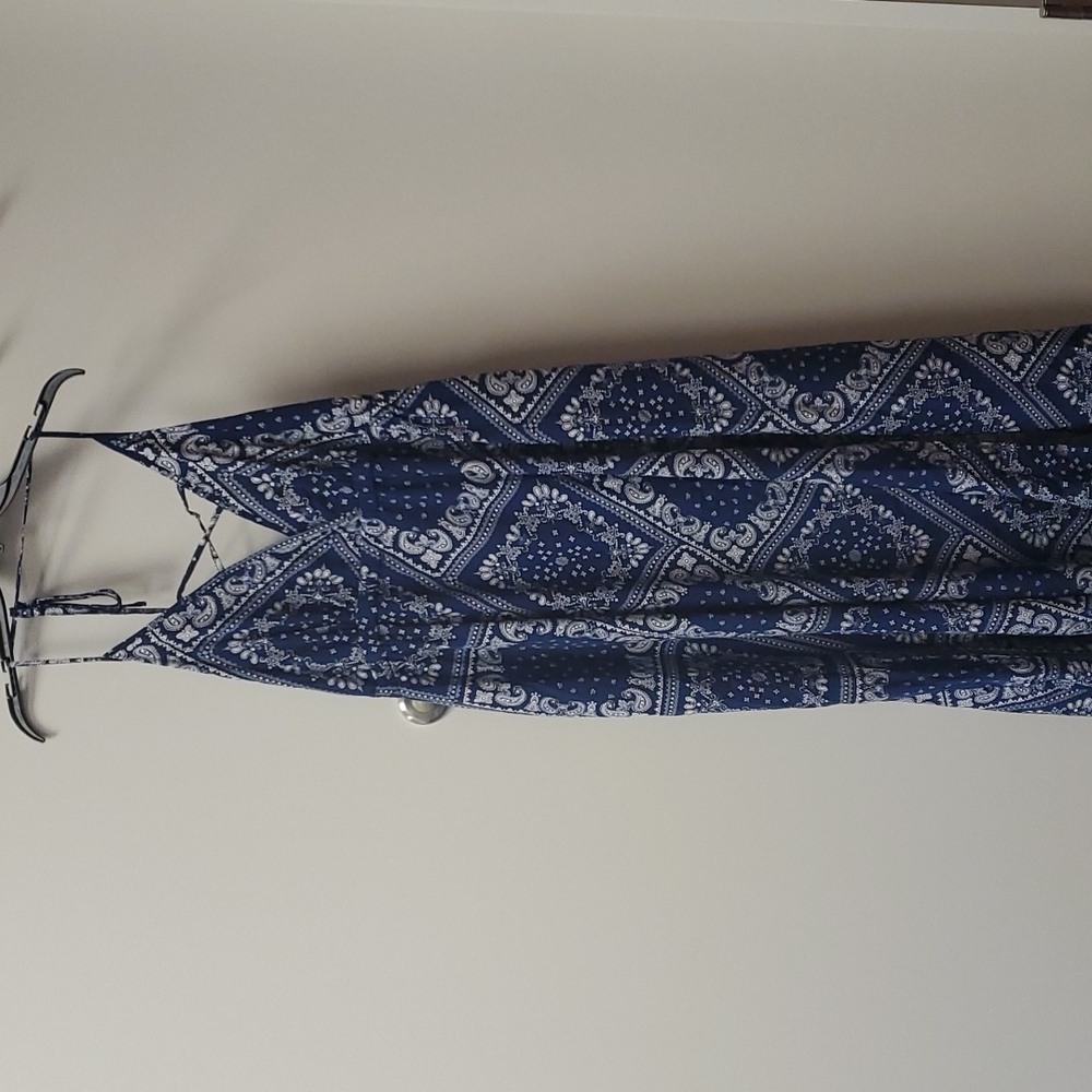 NWOT Shein Blue/white handkerchief dress with halter tie and slit 4X‎
